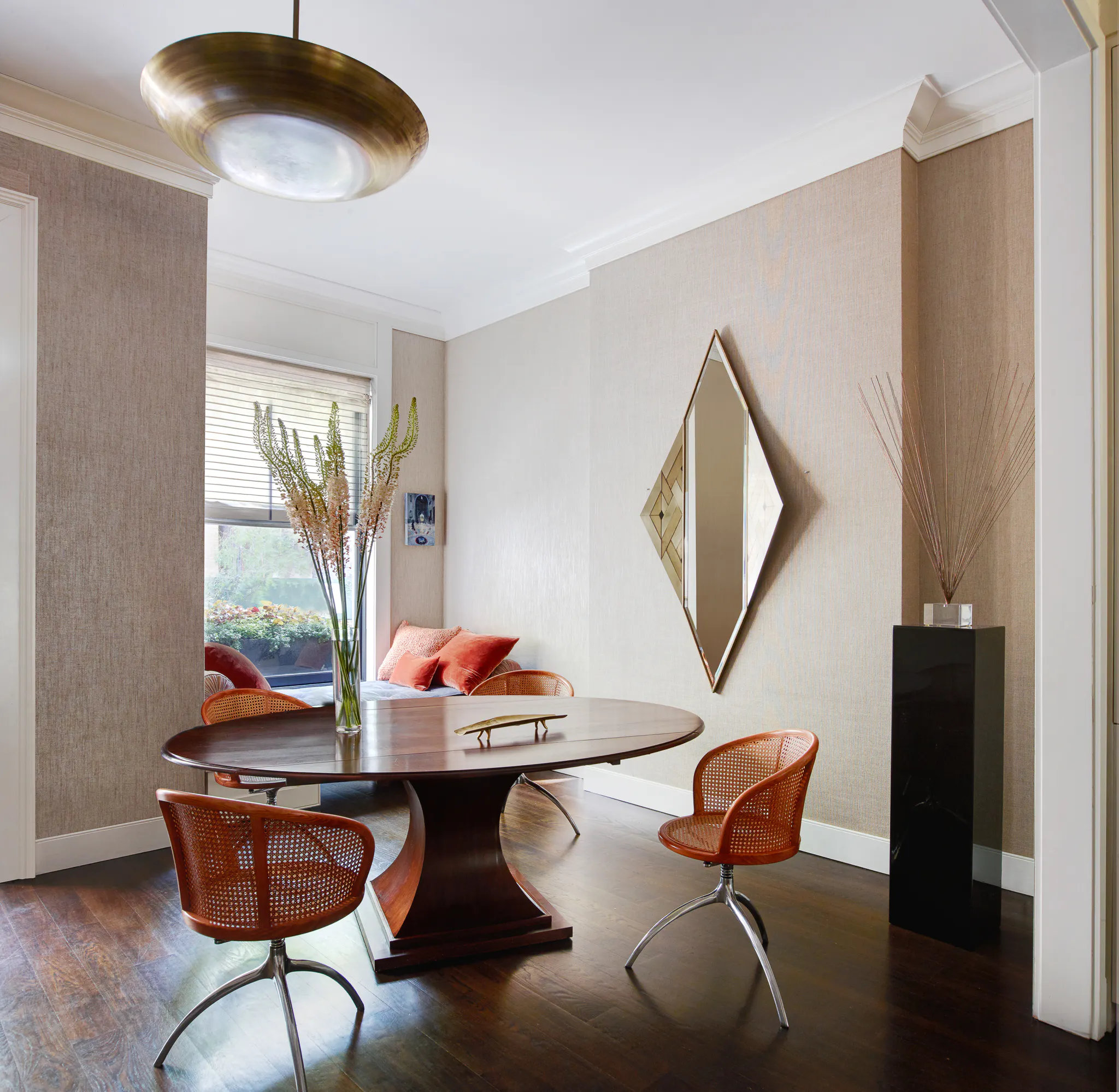 West82nd Dining2 H