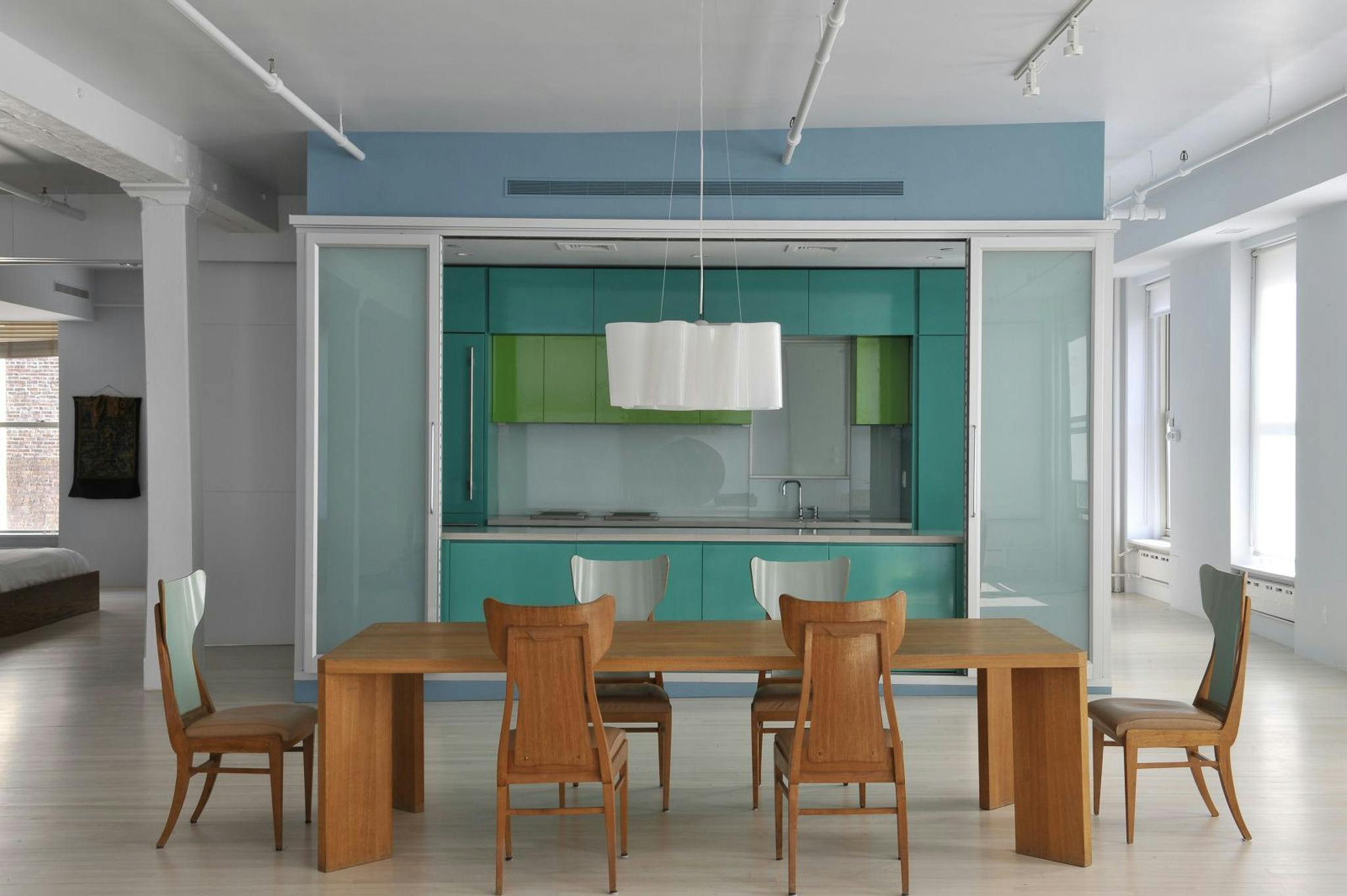 Soho Loft diningroom Barlis Wedlick 7